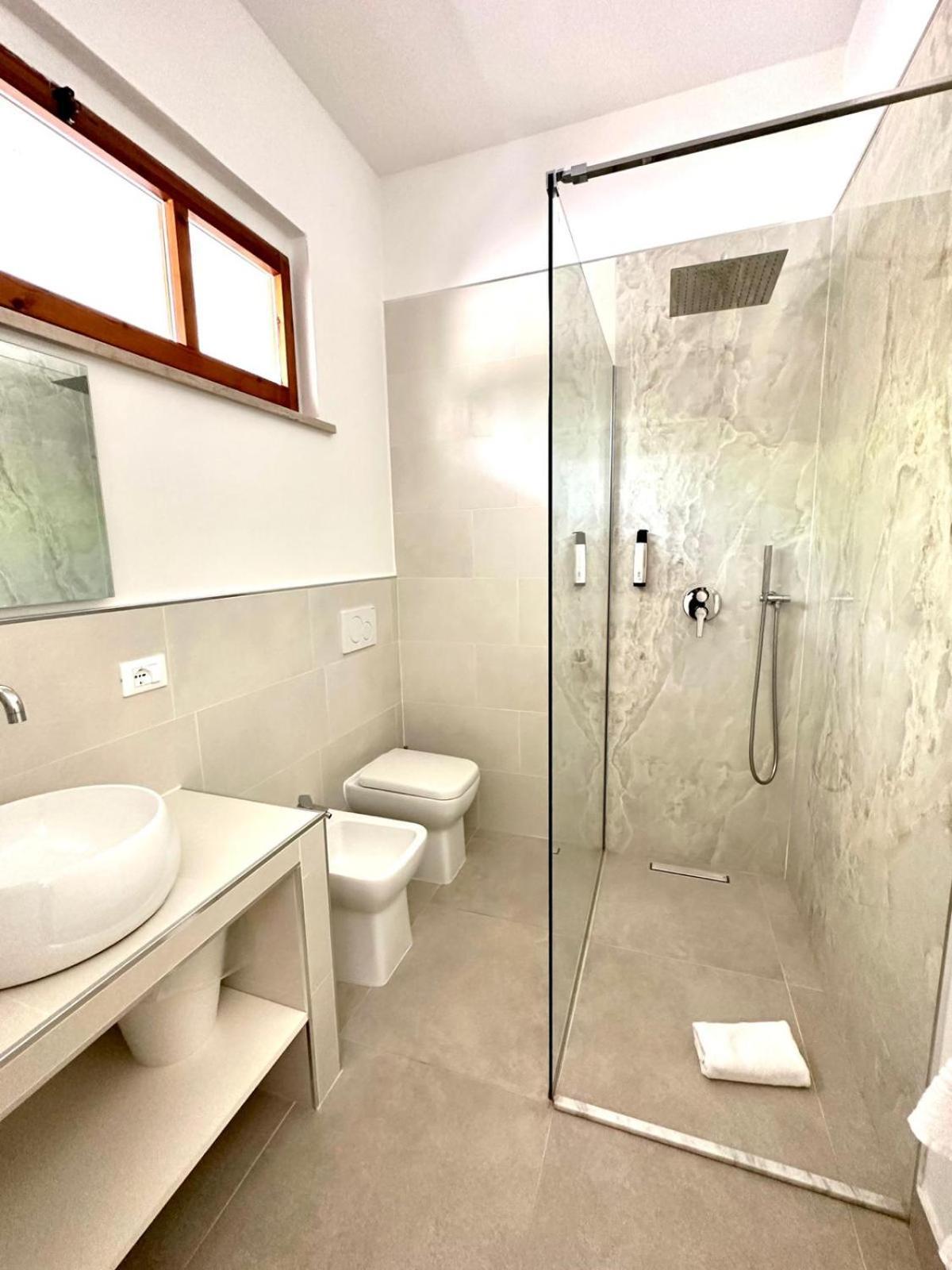 Hotel La Ginestra Acqualagna Kültér fotó